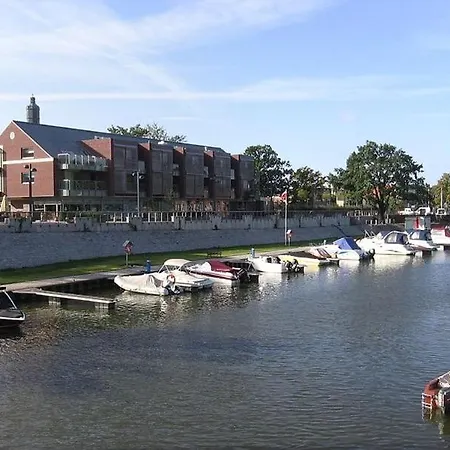 By The River - 2min To Market Square Wroclaw